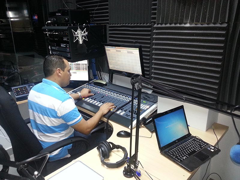 TELEVISORA NACIONAL PANAMA SELECTS AEQ FORUM