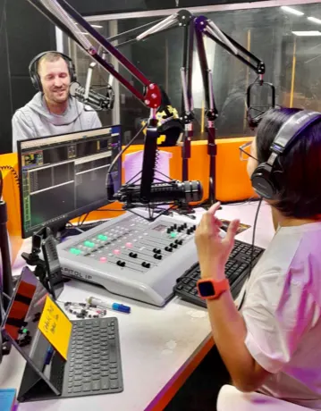 Favorite Music Radio Cebu optimizes its broadcasting with AEQ CAPITOL IP digital console