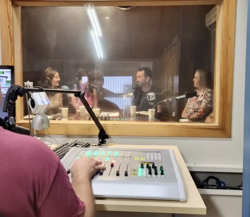 Radio Vitamenia selects AEQ Capitol IP for its main broadcasting studio